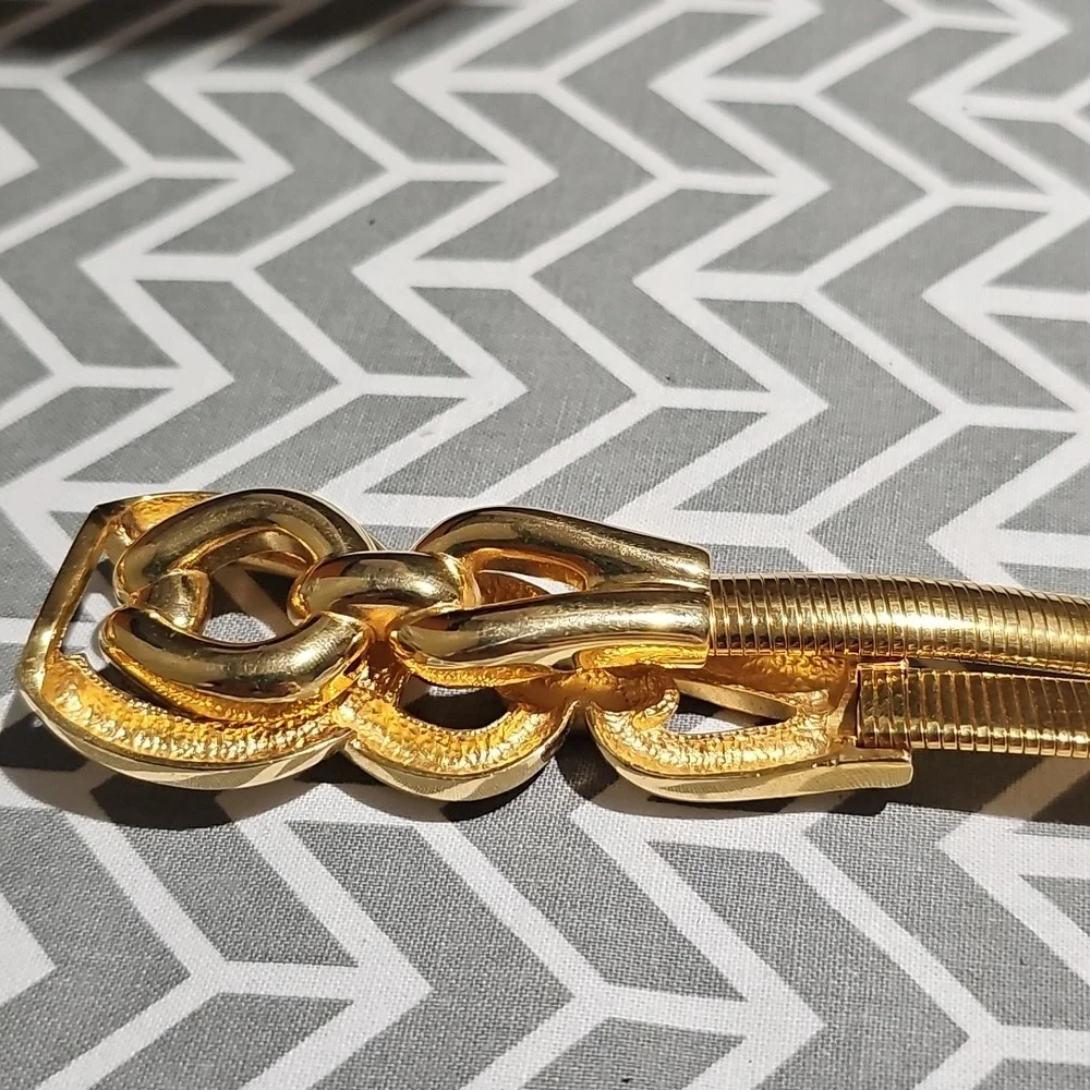 Vintage Gold Stretch Belt with Chunky Chain Detail | 31” - Picture 5 of 5